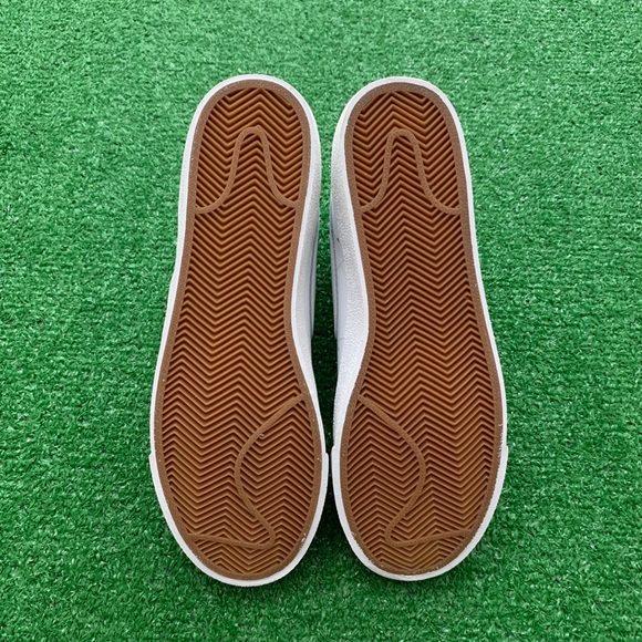 🧋*NEW* Nike Blazer Mid 77 “White Gum Light Brown” - Picture 7 of 10